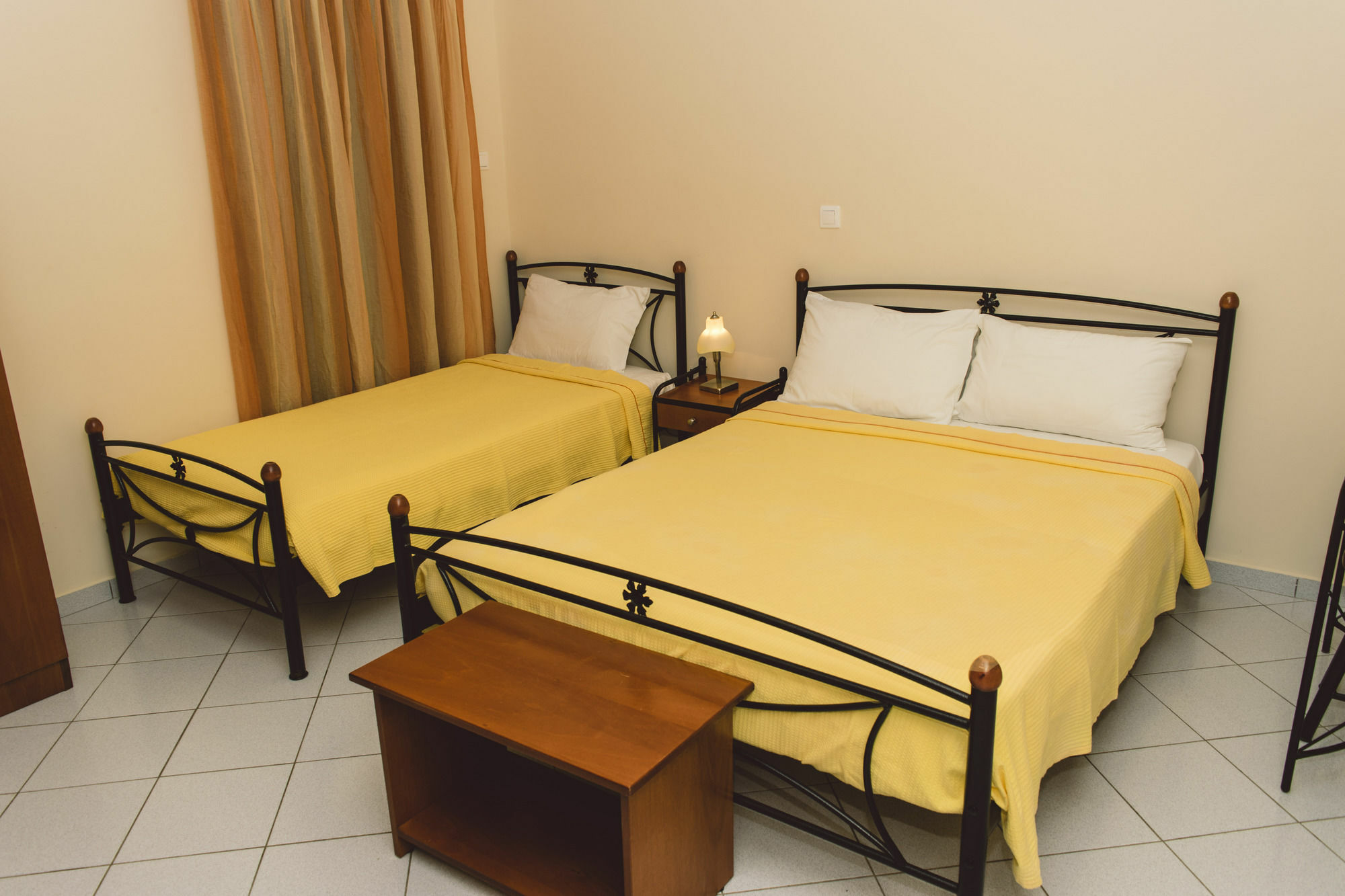 Sofia Apartments Mavrovoúnion 외부 사진