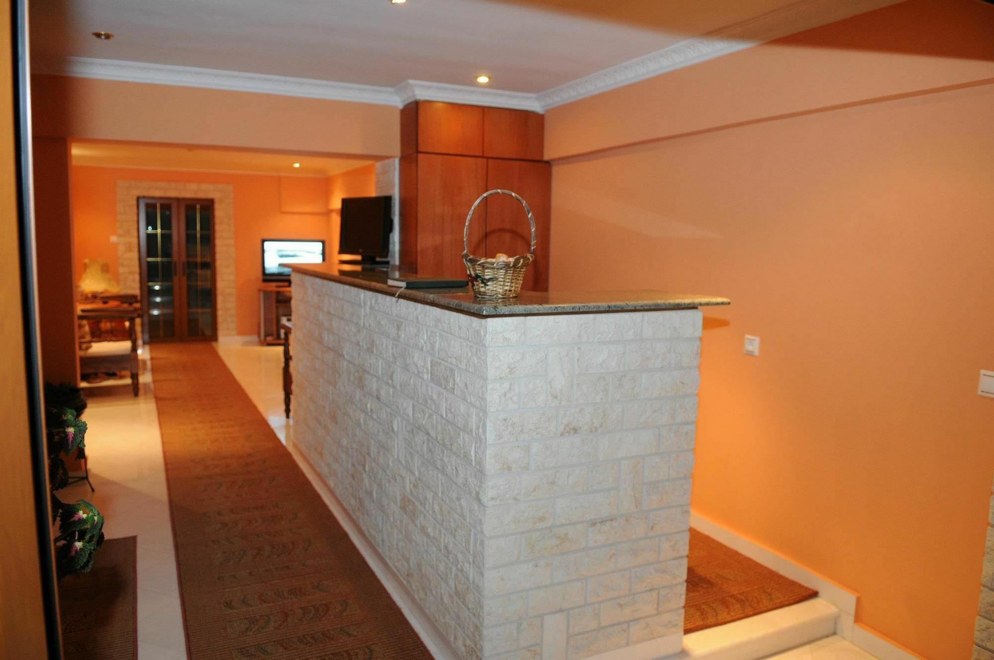 Sofia Apartments Mavrovoúnion 외부 사진